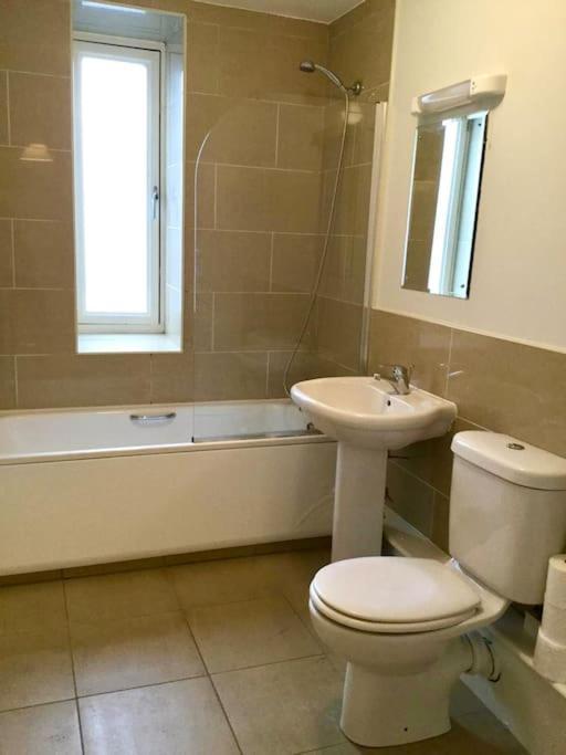 Dublin Centre Stay Next To Temple Bar 3 Bed Apt Exterior foto